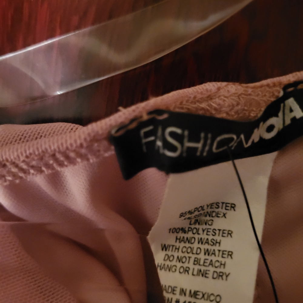 Nwt A Hot Mesh Mauve Bodysuit - Picture 6 of 11